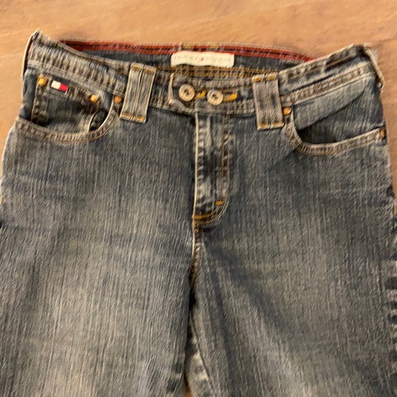 Vintage Tommy Hilfiger Jeans w/stretch. Size 4. - Picture 2 of 7